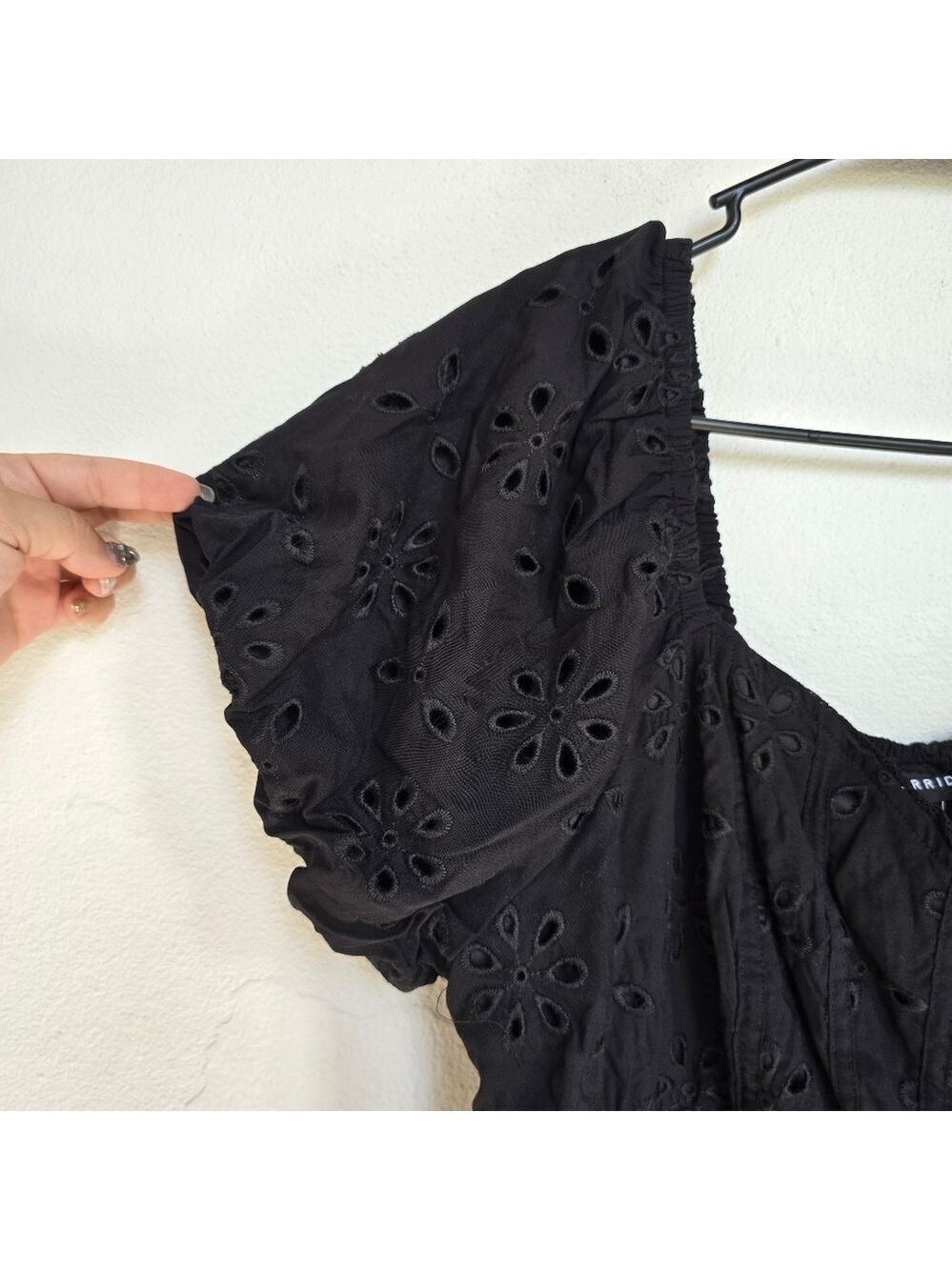 NWT TORRID Babydoll Eyelet Challis Black Short Sleeve Blouse Size 1X 14-16 - Picture 8 of 16